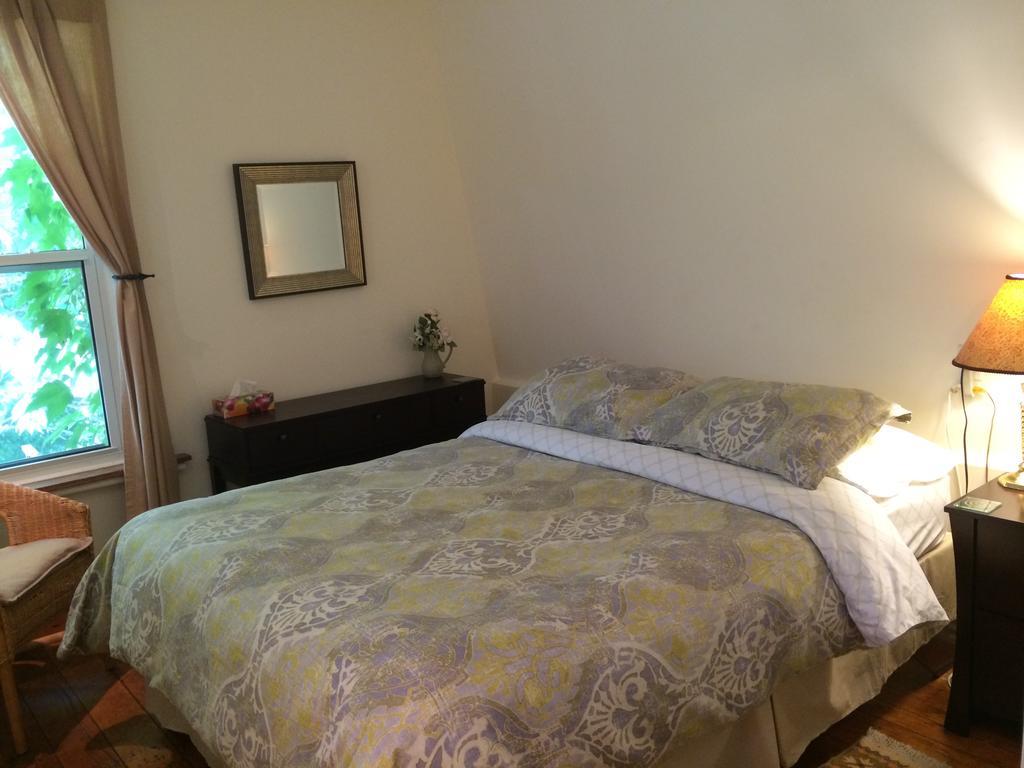 Mcgill Inn B&B Toronto Rum bild