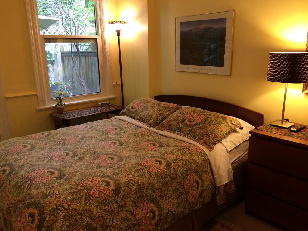 Mcgill Inn B&B Toronto Rum bild